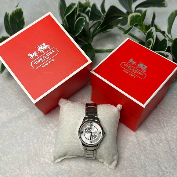 ⌚️Vintage Coach Watch - Picture 1 of 15